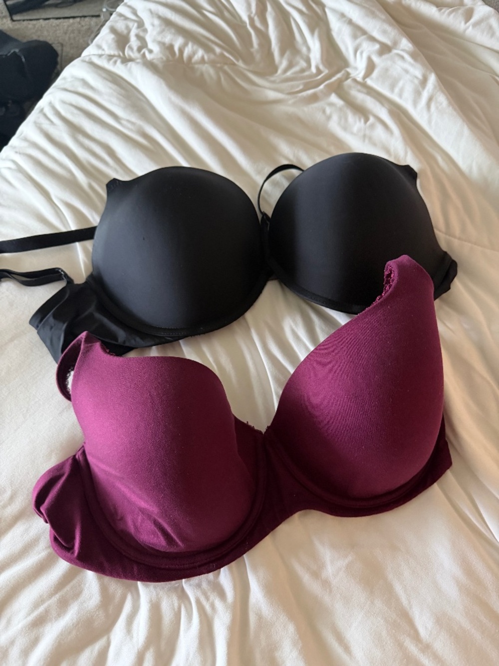 Victoria’s Secret 36DD Bra Set